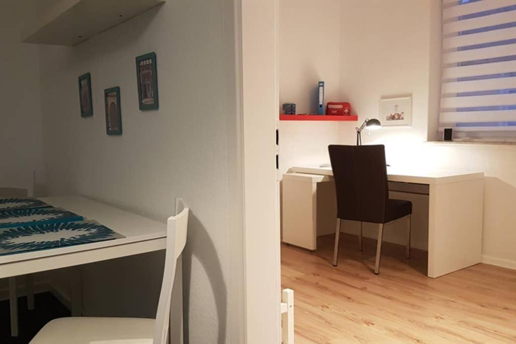 Appartement Vanille, Ferienwohnung Mit Eigenem Eingang, Wie Ein Kleines Haus Bad Salzuflen Kültér fotó
