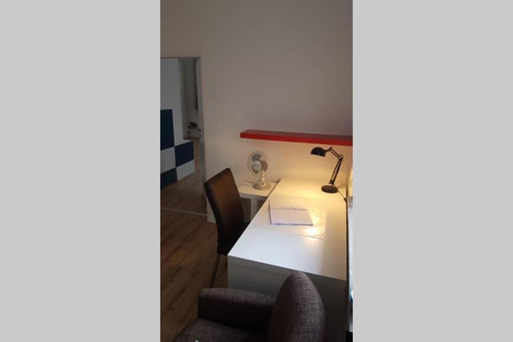 Appartement Vanille, Ferienwohnung Mit Eigenem Eingang, Wie Ein Kleines Haus Bad Salzuflen Kültér fotó