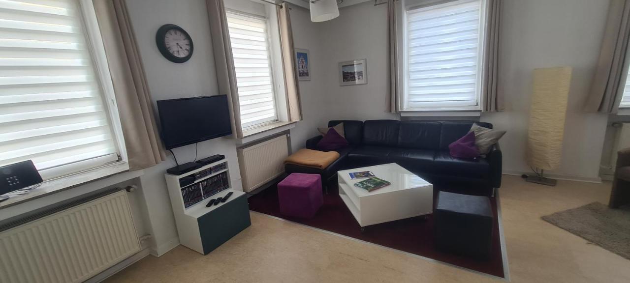 Appartement Vanille, Ferienwohnung Mit Eigenem Eingang, Wie Ein Kleines Haus Bad Salzuflen Kültér fotó